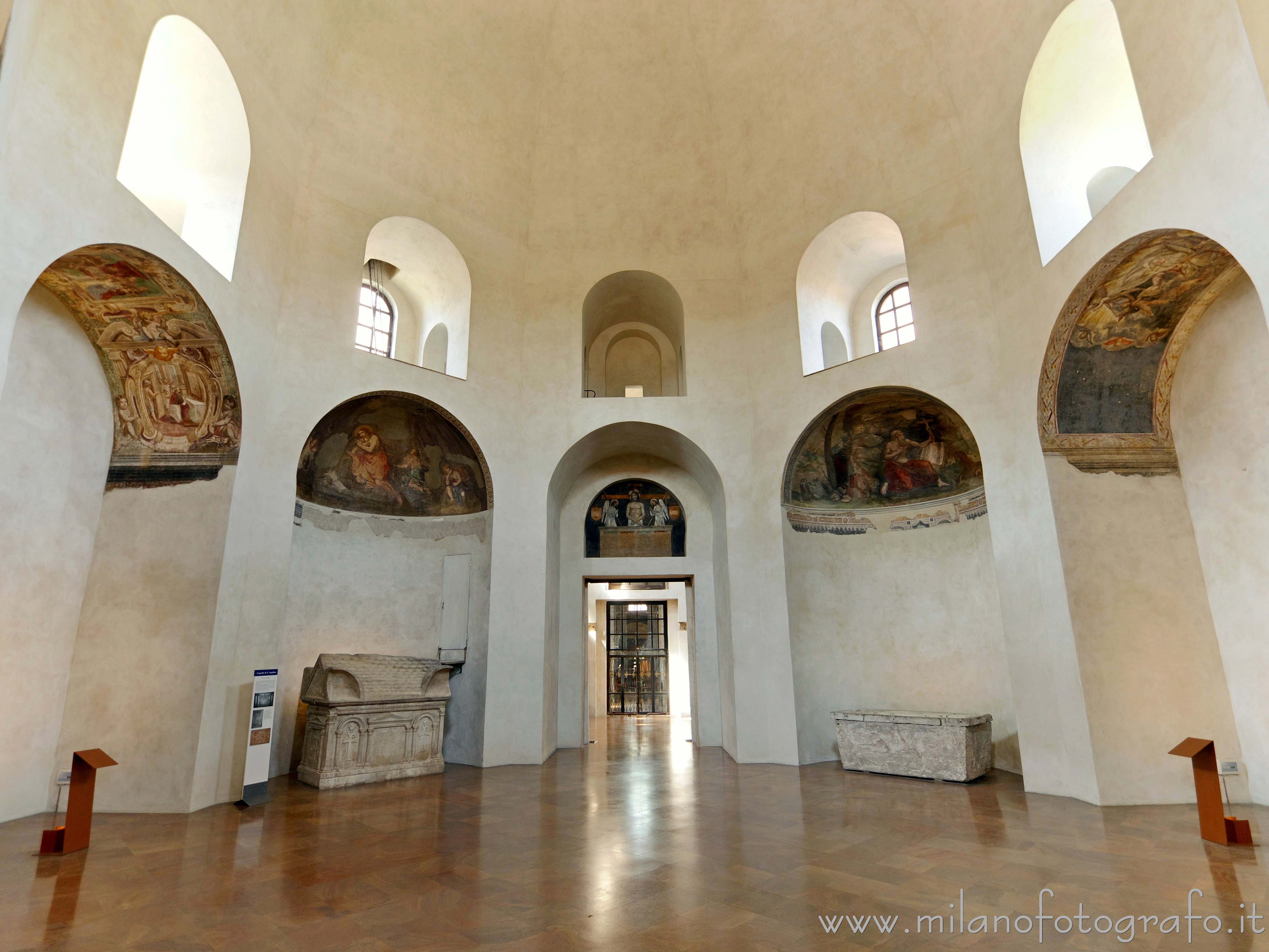 Milan (Italy) - Interior of the Chapel of Sant'Aquilino in the Basilica of San Lorenzo Maggiore side of the entrance